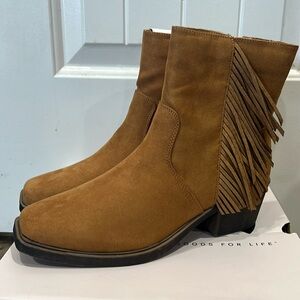*NEW*. SO® Women's Old Fashion Fringe Western Ankle Boots, Cognac, Size 10